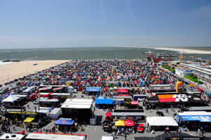 Endless Summer Cruisin' promoted by Collector Car Guide