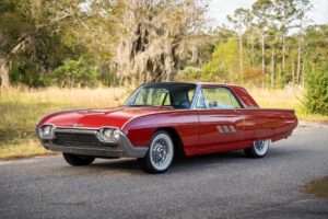 Grundy/Turnkey Insurance a Collector Car Guide sponsor